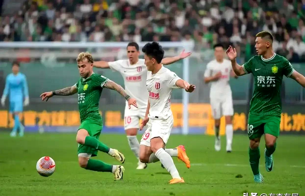 国安错失单刀球，尤文图斯门将神勇扑救成最大功臣！的简单介绍